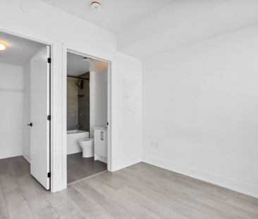 For Lease - 2450 Old Bronte Road Unit# 205, Oakville, Ontario - Photo 3