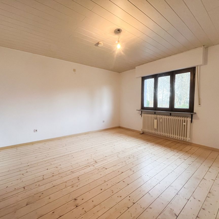 Geräumige Einliegerwohnung mit Dachboden und Kellerabteil - Foto 1