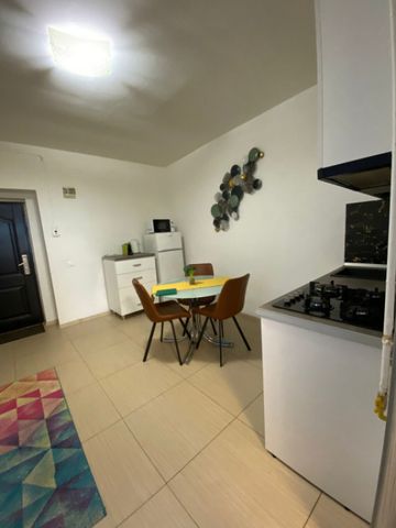 Garsoniera, 37 mp, zona Ultracentral - Catedrala Sf. Dumitru - Fotografie 4