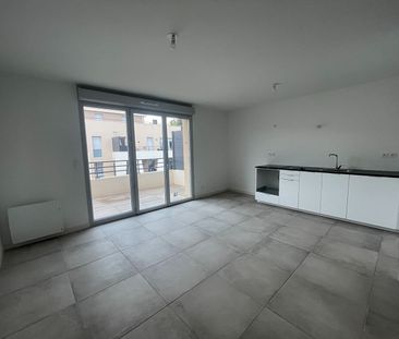 A LOUER - PROGRAMME NEUF - SIX FOURS LES PLAGES - T2 + TERRASSE - Photo 1