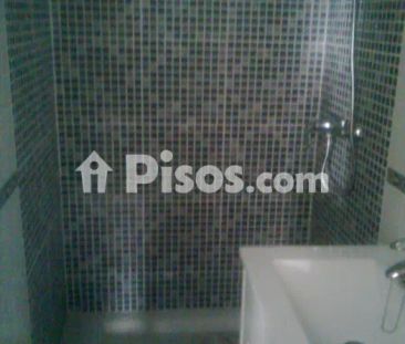 Piso en alquiler en Centro - Foto 3