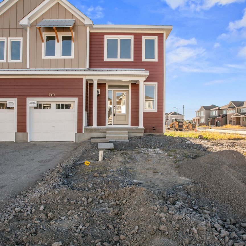 For Lease - 940 Seagrave Lane, Stittsville - Munster - Richmond, Ontario - Photo 1