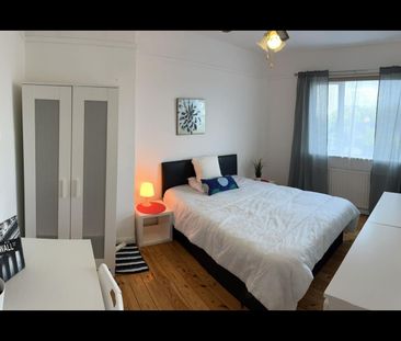 Room in a Shared House, Buckhold Road, SW18 - Photo 6