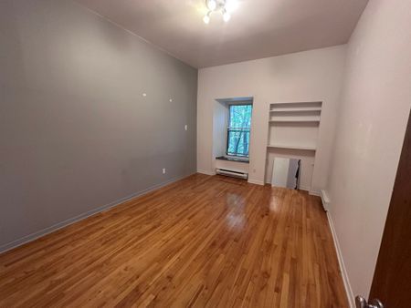 Montréal (Le Plateau-Mont-Royal) (Le Plateau-Mont-Royal) - Photo 4