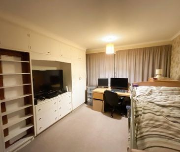 3 bedroom semi-detached house to rent - Photo 6