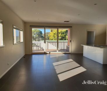 3/170 Ryans Road, Eltham - Photo 2