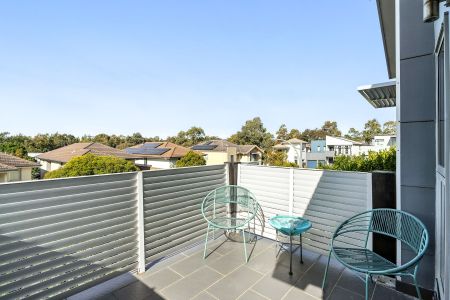 Modern Family Home with Basement Parking - Photo 5