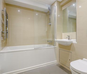 Flat 3, Milton Road Library, Cambridge - Photo 6