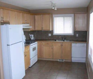 Bridlewood, Beautiful City View | second floor - 6 Bridleridge way ... - Photo 1