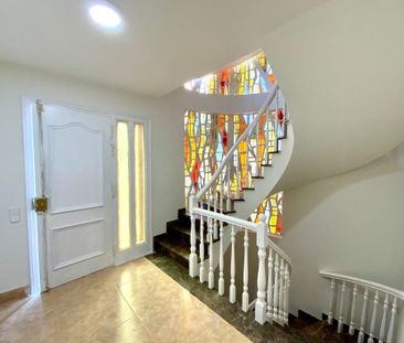 5 room luxury Villa for rent in Alella, Catalonia - Photo 1