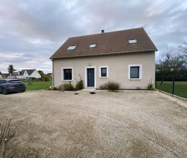 Location maison 5 pièces, 130.00m², Vineuil - Photo 1