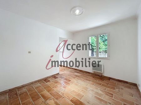 Maison Molleges 5 pièce(s) 100 m2, - Photo 2