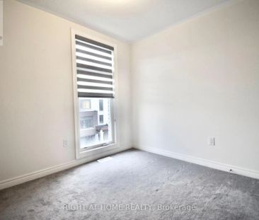 37 QUEENPOST DRIVE - Photo 5