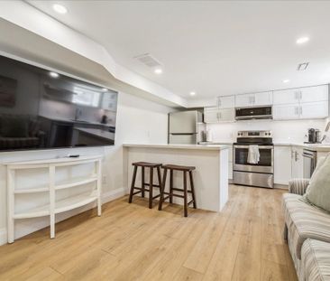 For Lease - 2113 New Street, Burlington, Ontario - Photo 4