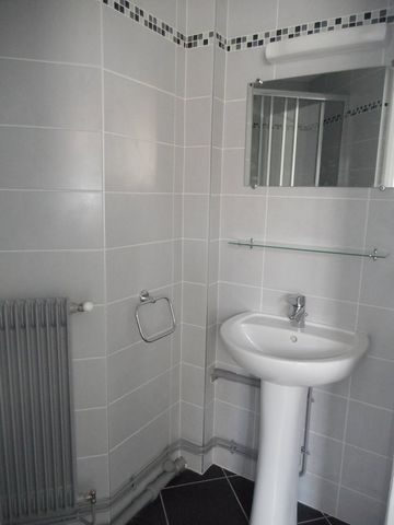 Location Appartement 2 pièces 36m² REIMS 51100 - Photo 4