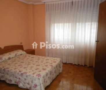 Piso en alquiler en Calle de Valencia - Photo 2