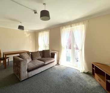 1 Bedroom - Photo 3