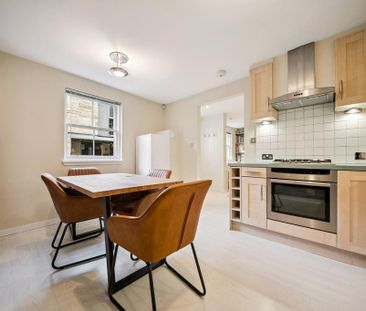 2 bedroom terraced house to rent - Photo 4