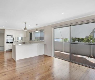 68 Woodward Street, Merewether Heights NSW 2291 - Photo 2