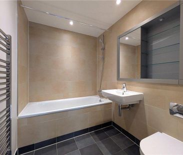 Studio to rent - Photo 6