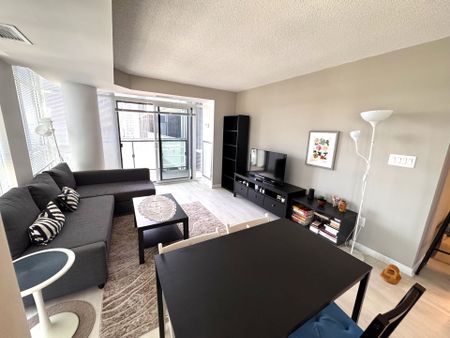 For Lease - 400 Adelaide Street Unit# 2022, Toronto, Ontario - Photo 5