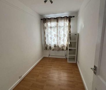 Princes Road, Ilford, IG6 - Photo 4