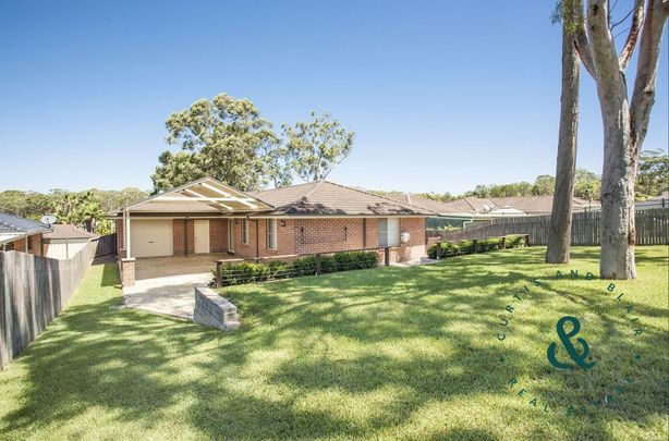 15 Creighton Drive, Medowie NSW 2318 - House For Rent | Domain - Photo 1