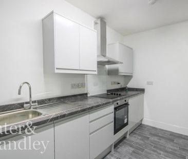 2 bedroom flat to rent - Photo 6