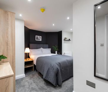 1 bedroom in a house share to rent - Photo 3