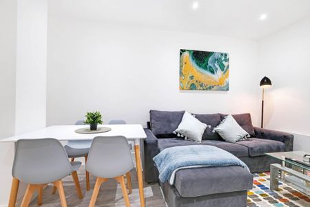 1 bedroom apartment to rent - Photo 4