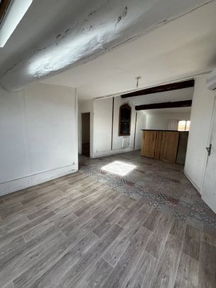 Location Appartement 3 pièces 72m² NIMES 30000 - Photo 1