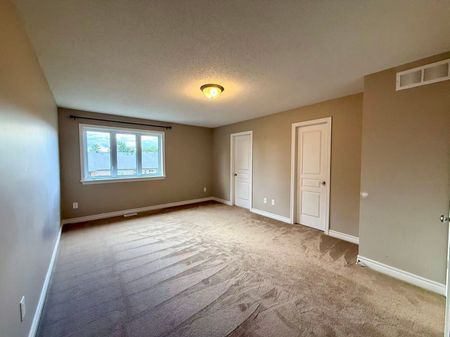 For Lease - 949 KLONDIKE Road, Kanata, Ontario - Photo 5