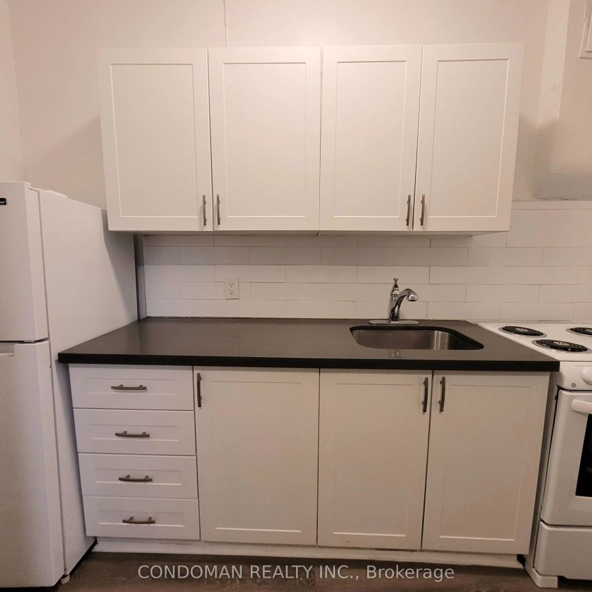 133 John Street S #2 - Photo 1