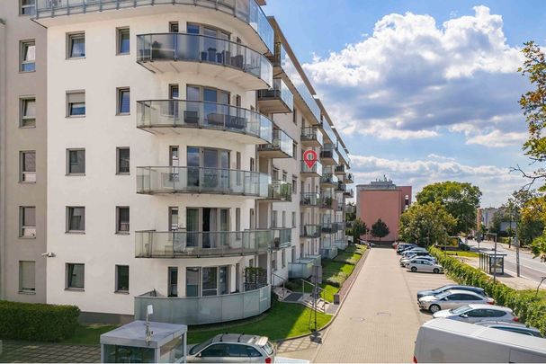 Dwupokojowe z balkonem i garażem - Zdjęcie 1