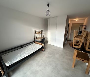 Location Appartement 1 pièce 21m² - Photo 2