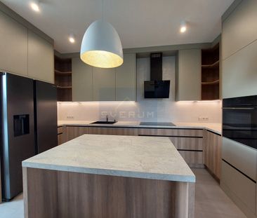 Mieszkanie na Wynajem, 92.16m - Photo 1