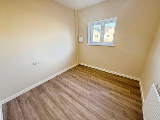 2 bedroom bungalow to rent - Photo 1