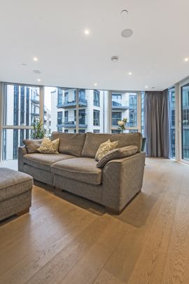 Juniper Drive, Wandsworth, London, SW18 - Photo 1