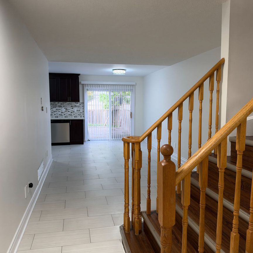 For Lease - 1049 Kennedy Circle, Milton, Ontario - Photo 1