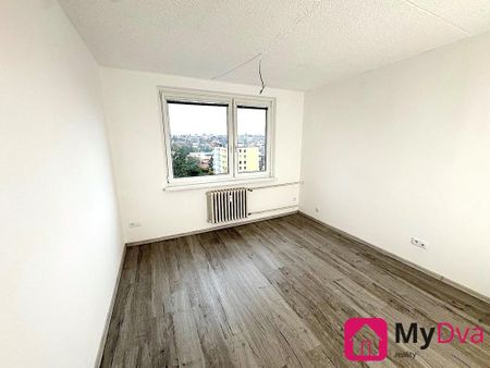 Pronájem bytu 1+1 32 m2 - Fotografie 3