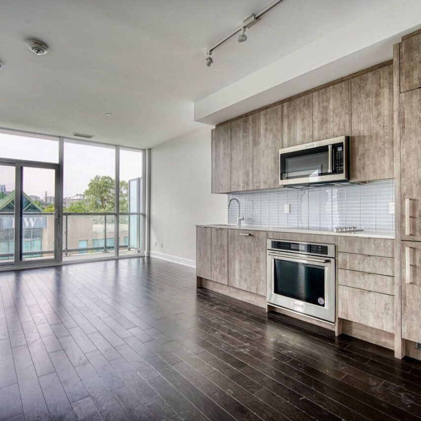 For Lease - 181 Bedford Road Unit# 403, Toronto, Ontario - Photo 1