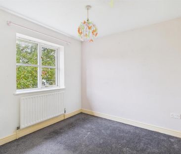 3 bedroom detached house to rent - Photo 6