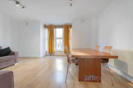 2 bedroom duplex to rent - Photo 2