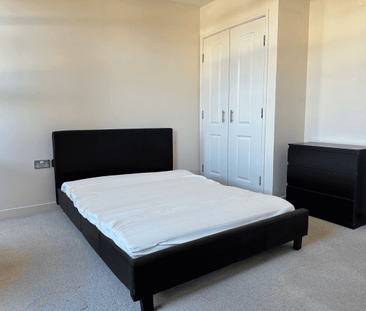 Romford Road, London, E15 - Photo 6