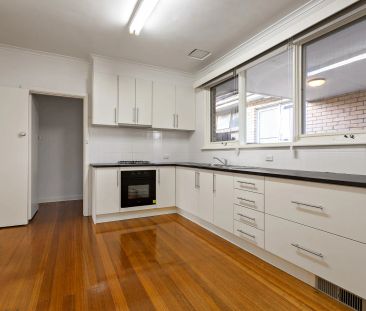 Unit 4/8-12 Parring Road, Balwyn. - Photo 1