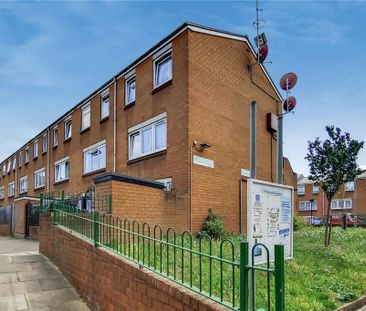 Room 4, Thornbury Close, N16 8UX - Photo 6