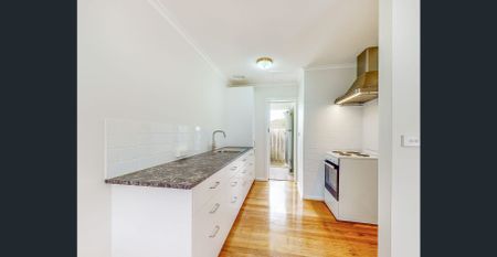 SPACIOUS ONE BEDROOM VILLA - Photo 5