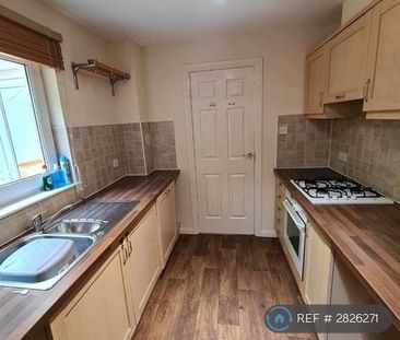 3 bedroom detached house to rent - Photo 3