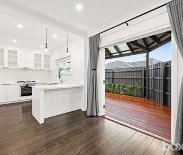 Charming Fully Renovated 3-Bedroom Home in Prime Mentone Location! - Photo 2