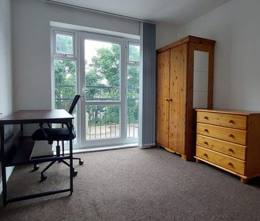 Flat 25, Grace Dieu Court - Photo 3